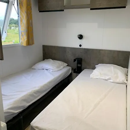 Hotel Les Pins Maritimes *